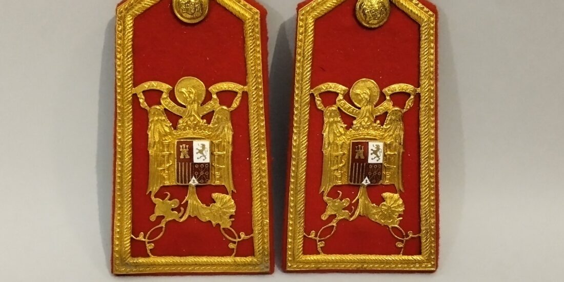 Spagna, controspalline della guardia del corpo di Francisco Franco