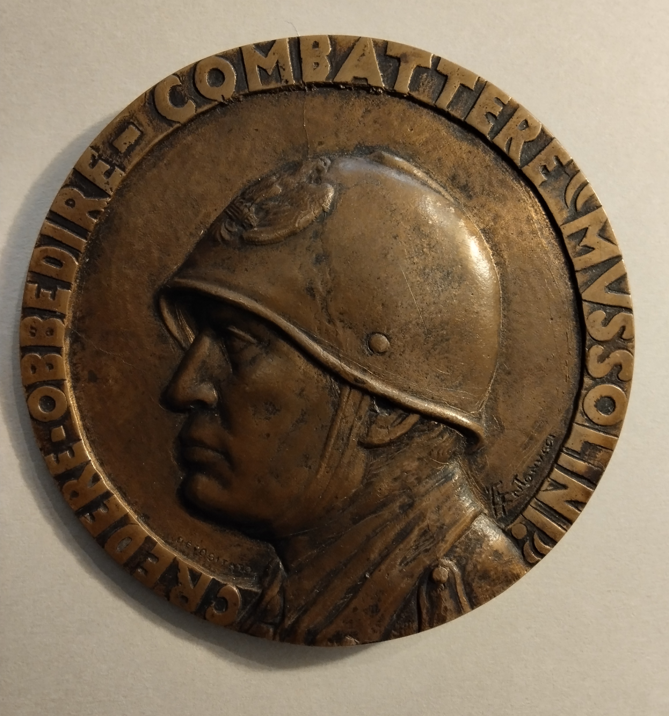 Benito Mussolini, medaglione in bronzo